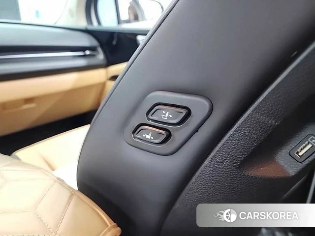Kia Carnival 4th generation 2022 Белый из Кореи, фото 5