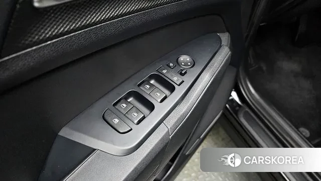 Kia Sportage 5th Generation 2022 Черный из Кореи, фото 5