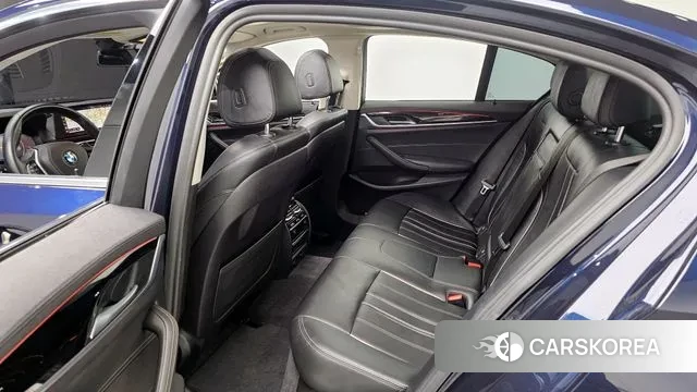 BMW 5 Series (G30) 2019 Синий из Кореи, фото 5