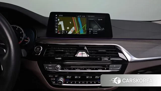 BMW 5 Series (G30) 2018 Серый из Кореи, фото 5