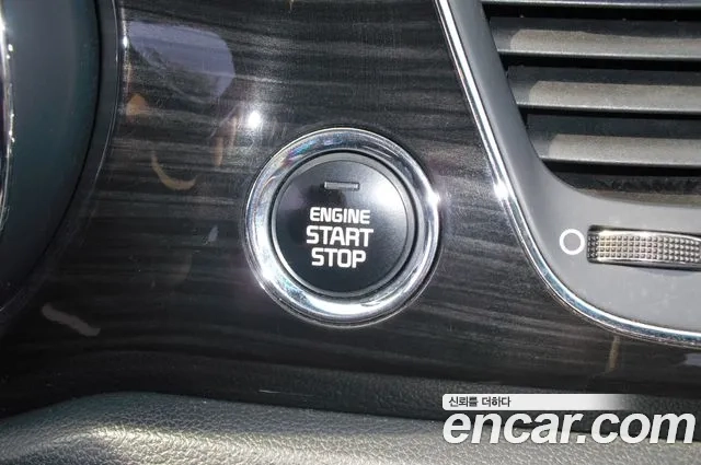 Kia The New Carnival 2019 Белый из Кореи, фото 5