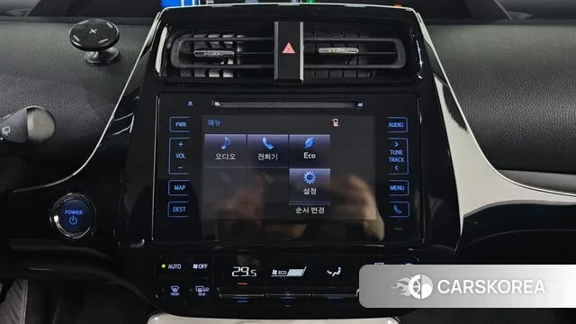 Toyota Prius 4th Generation 2018 Белый из Кореи, фото 5