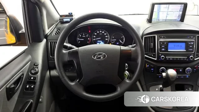 Hyundai The New Grand Starex 2018 Желтый из Кореи, фото 5