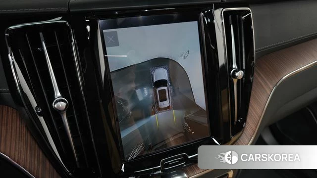 Volvo XC60 second Generation 2023 Белый из Кореи, фото 5