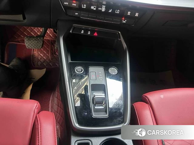 Audi A3 2023 Красный из Китая, фото 5