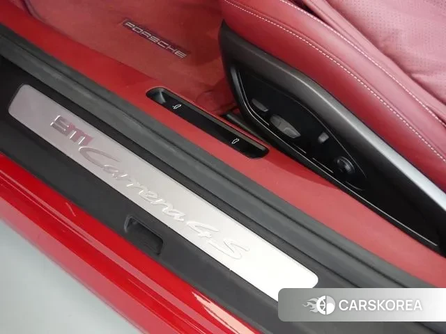 Porsche 911(992) 2023 Красный из Кореи, фото 5