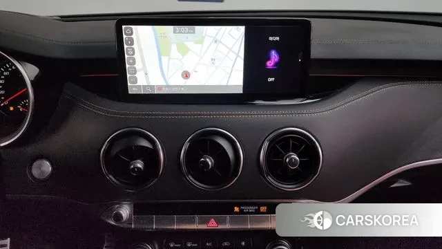 Kia Stinger Meister 2023 Серебряный из Кореи, фото 5