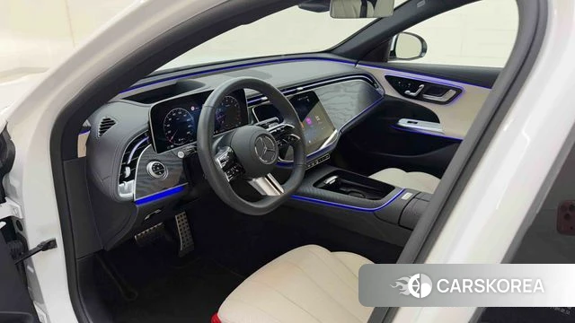 Mercedes-Benz E-Class W214 2025 Белый из Кореи, фото 5