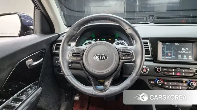 Kia Niro 2018 Синий из Кореи, фото 5