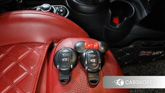 Mini Cooper 2022 Зеленый из Кореи, фото 5