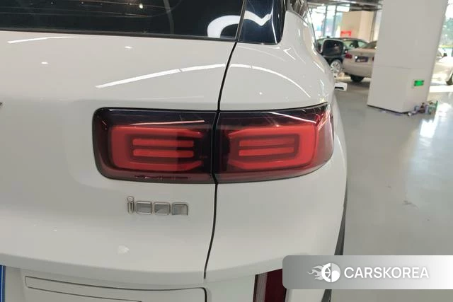 Geely Automobile Geely ICON 2021 Белый из Китая, фото 5
