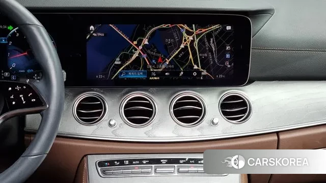 Mercedes-Benz E-Class W213 2022 Белый из Кореи, фото 5