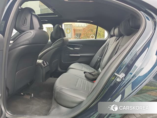 Mercedes-Benz Class C 2024 Другой из Китая, фото 5