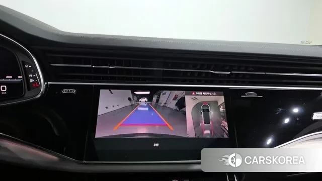 Audi Q8 (4M) 2023 Серый из Кореи, фото 5