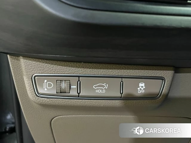Kia K8 2022 Серебристо-серый из Кореи, фото 5