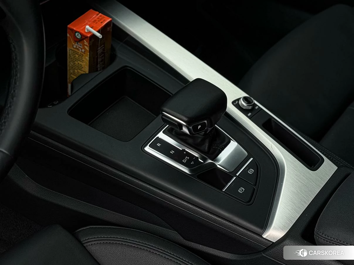 Audi A5 2020 Серебристо-серый из Китая, фото 5