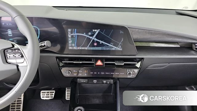 Kia Di Ol Nu Niro 2022 Белый из Кореи, фото 5