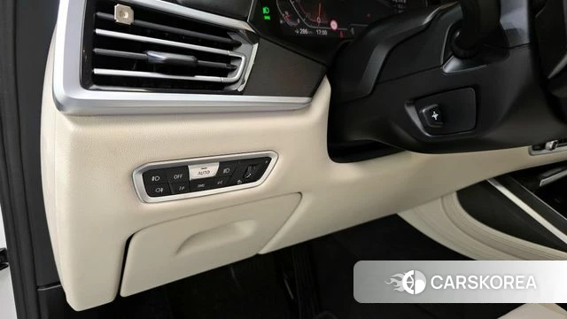 BMW X7 (G07) 2020 Белый из Кореи, фото 5