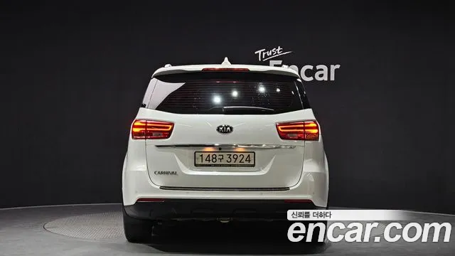 Kia The New Carnival 2018 Белый из Кореи, фото 5
