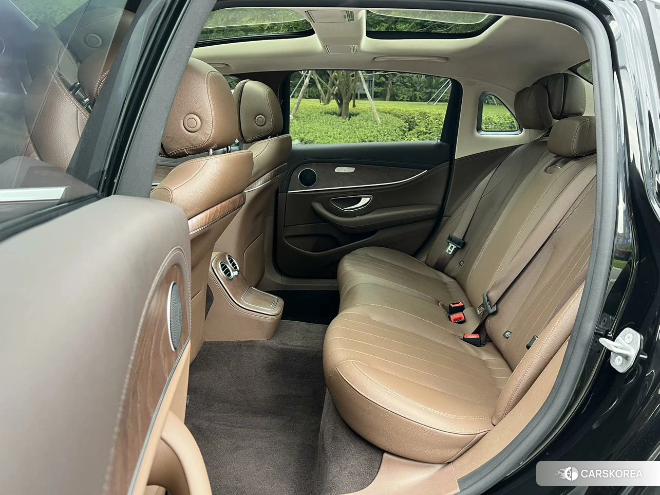 Mercedes-Benz E-class 2021 Черный из Китая, фото 5