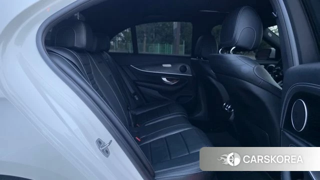 Mercedes-Benz E-Class W213 2021 Белый из Кореи, фото 5