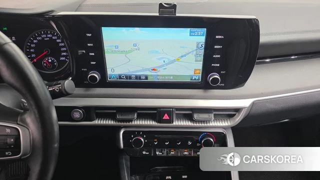 Kia K5 3rd generation 2023 Белый из Кореи, фото 5