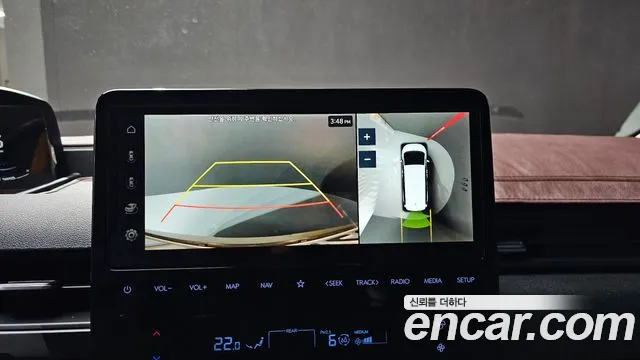 Hyundai Staria 2023 Желтый из Кореи, фото 5