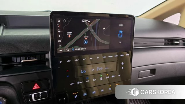 Hyundai Staria 2023 Серебряный из Кореи, фото 5