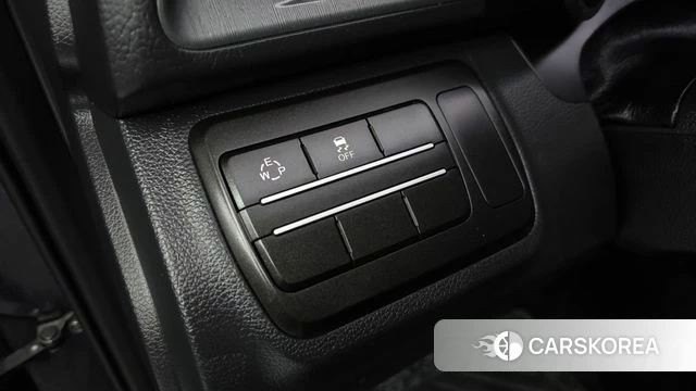 Ssangyong Tivoli Armor 2018 Синий из Кореи, фото 5