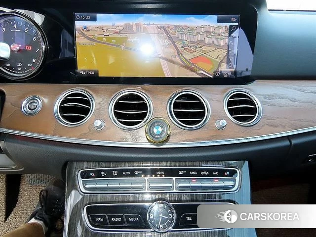 Mercedes-Benz E-Class W213 2018 Черный из Кореи, фото 5