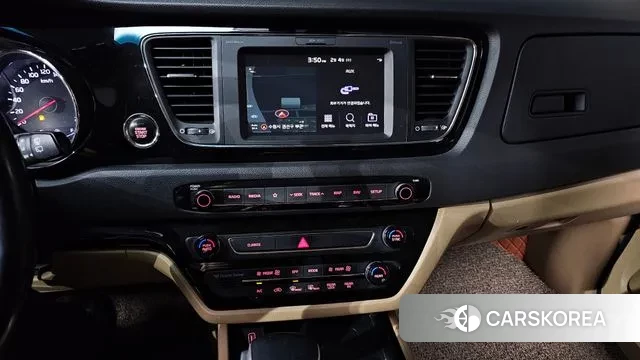 Kia The New Carnival 2019 Белый из Кореи, фото 5
