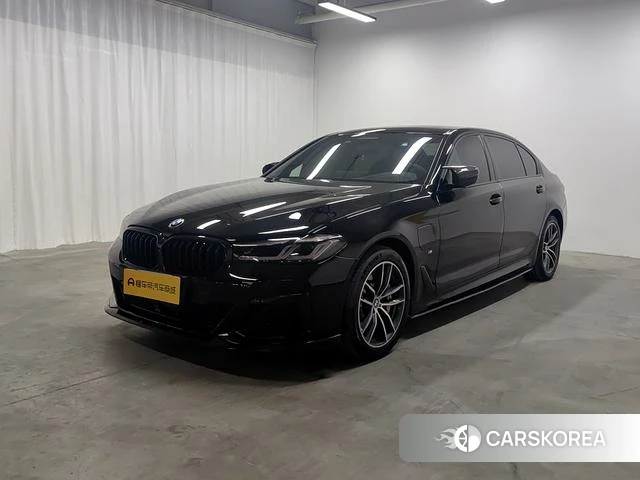 BMW 5 series PHEV 2021 Черный из Китая, фото 5
