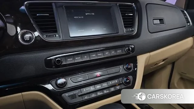 Kia The New Carnival 2018 Черный из Кореи, фото 5