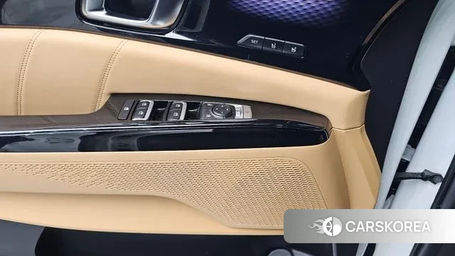 Kia Carnival 4th generation 2023 Белый из Кореи, фото 5