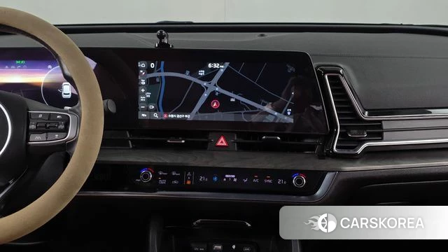 Kia Sportage 5th Generation 2021 Белый из Кореи, фото 5