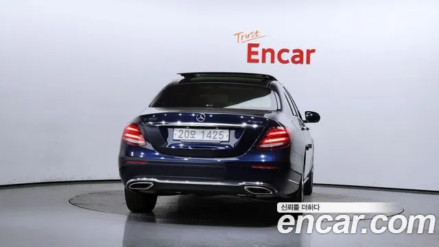 Mercedes-Benz E-Class W213 2019 Синий из Кореи, фото 5