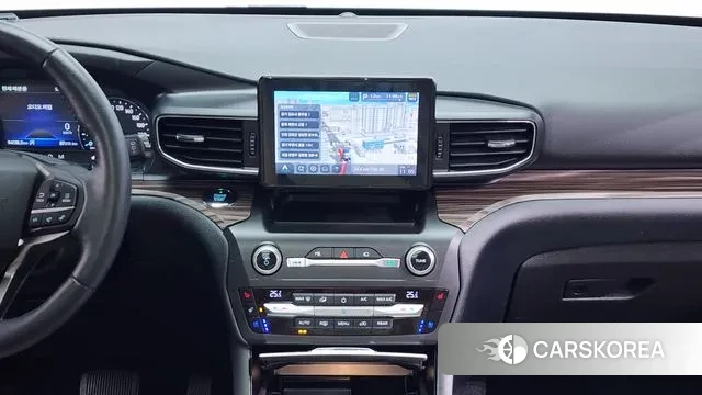 Ford Explorer 6th Generation 2019 Белый из Кореи, фото 5