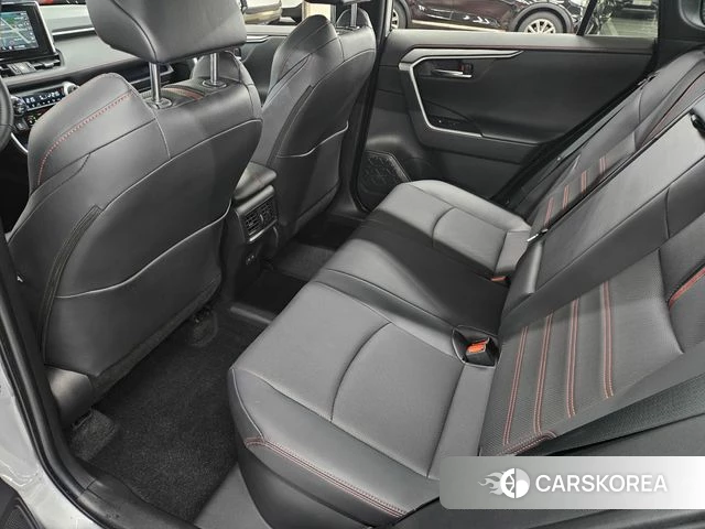 Toyota RAV4 5th Generation 2025 Серебристо-серый из Кореи, фото 5