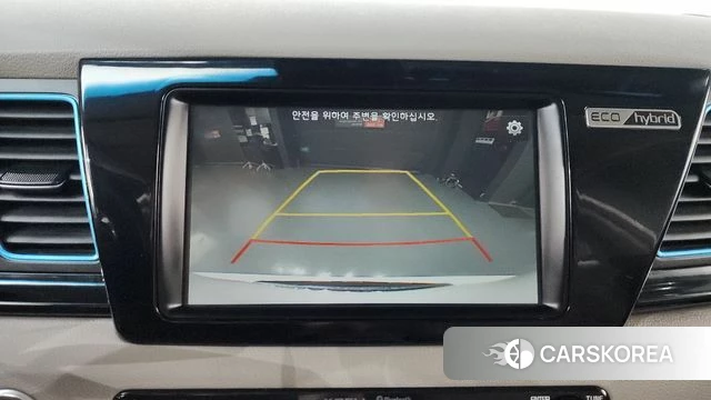 Kia Niro 2018 Белый из Кореи, фото 5