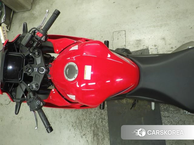 Проданный Honda CBR400R id 3949767 из Японии, фото 4