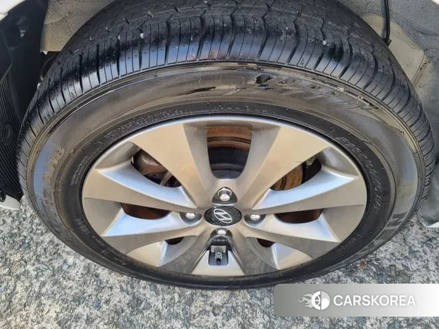 Hyundai Accent (New type) 2018 Белый из Кореи, фото 5