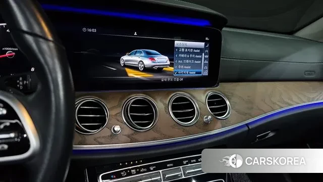 Mercedes-Benz E-Class W213 2018 Белый из Кореи, фото 5