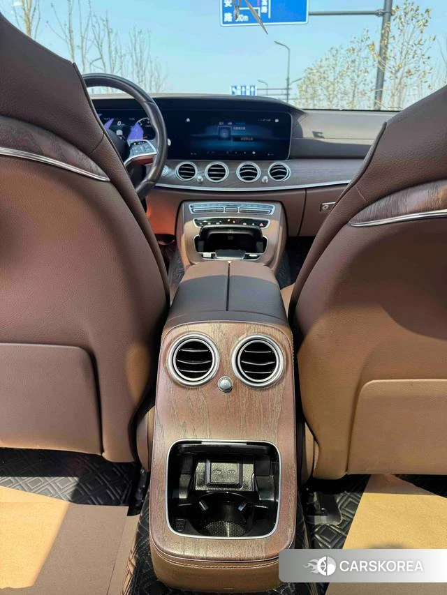 Mercedes-Benz E-class id 4209334 из Китая 5