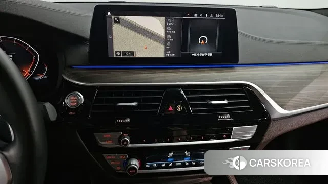 BMW 5 Series (G30) 2020 Черный из Кореи, фото 5