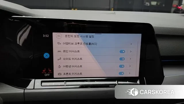 Volkswagen Golf 8th Generation 2022 Белый из Кореи, фото 5