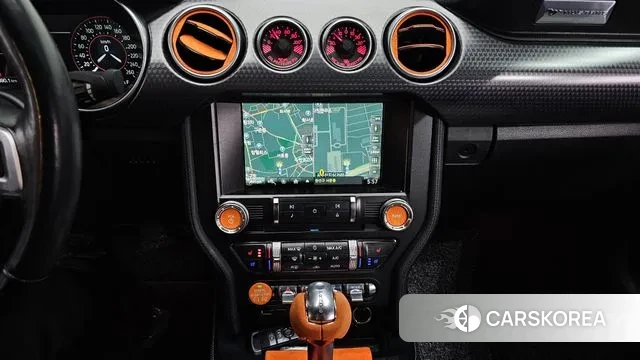 Ford Mustang 2018 Черный из Кореи, фото 5