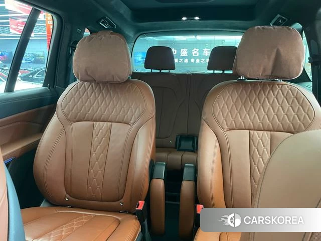 BMW X7 2021 Черный из Китая, фото 5