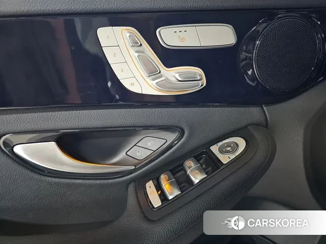 Mercedes-Benz C-Class W205 2019 Серый из Кореи, фото 5