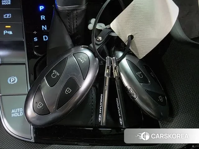 Hyundai The New Avante (CN7) 2024 Белый из Кореи, фото 5