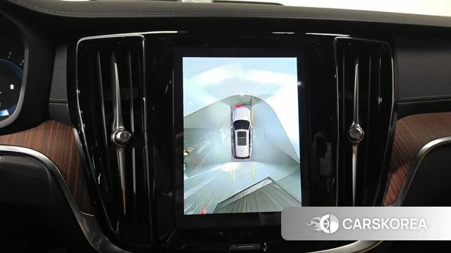 Volvo V60 Cross-Country 2nd Generation 2023 Черный из Кореи, фото 5